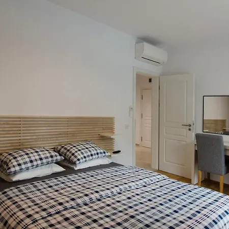 молинезия Appartement Sveti Konstantin