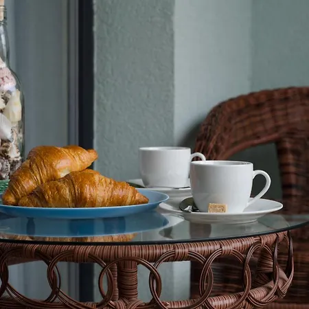 молинезия アパート *