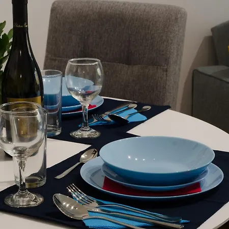 молинезия アパート *