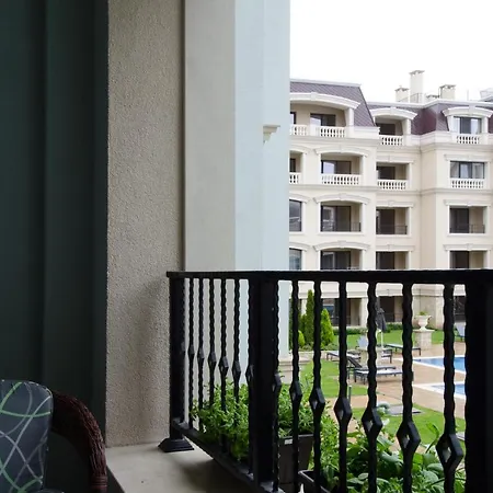 молинезия Apartman Szent Konstantin és Elena