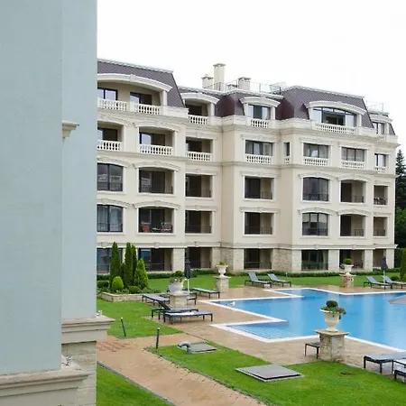 Apartman молинезия Szent Konstantin és Elena